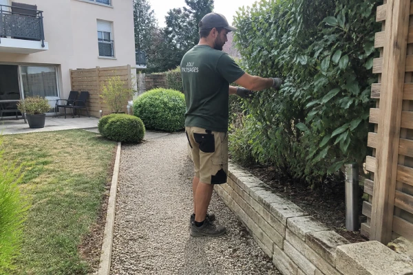 Entretien jardin copropriété Machecoul-Saint-Même